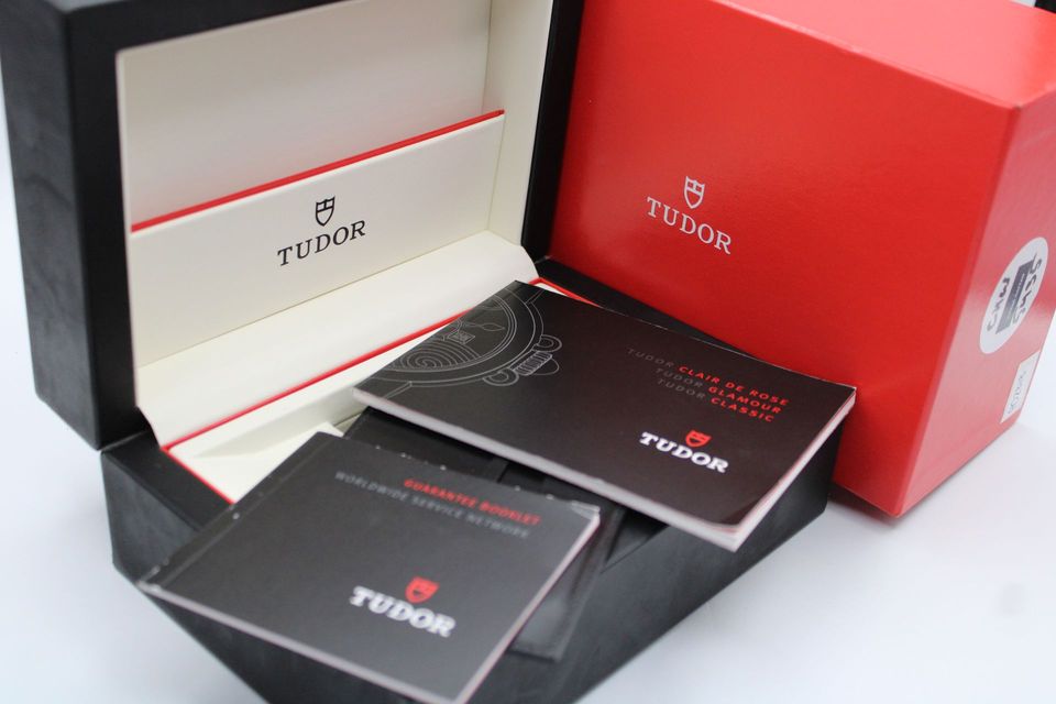 Tudor Classic Collection 21010 Image 7